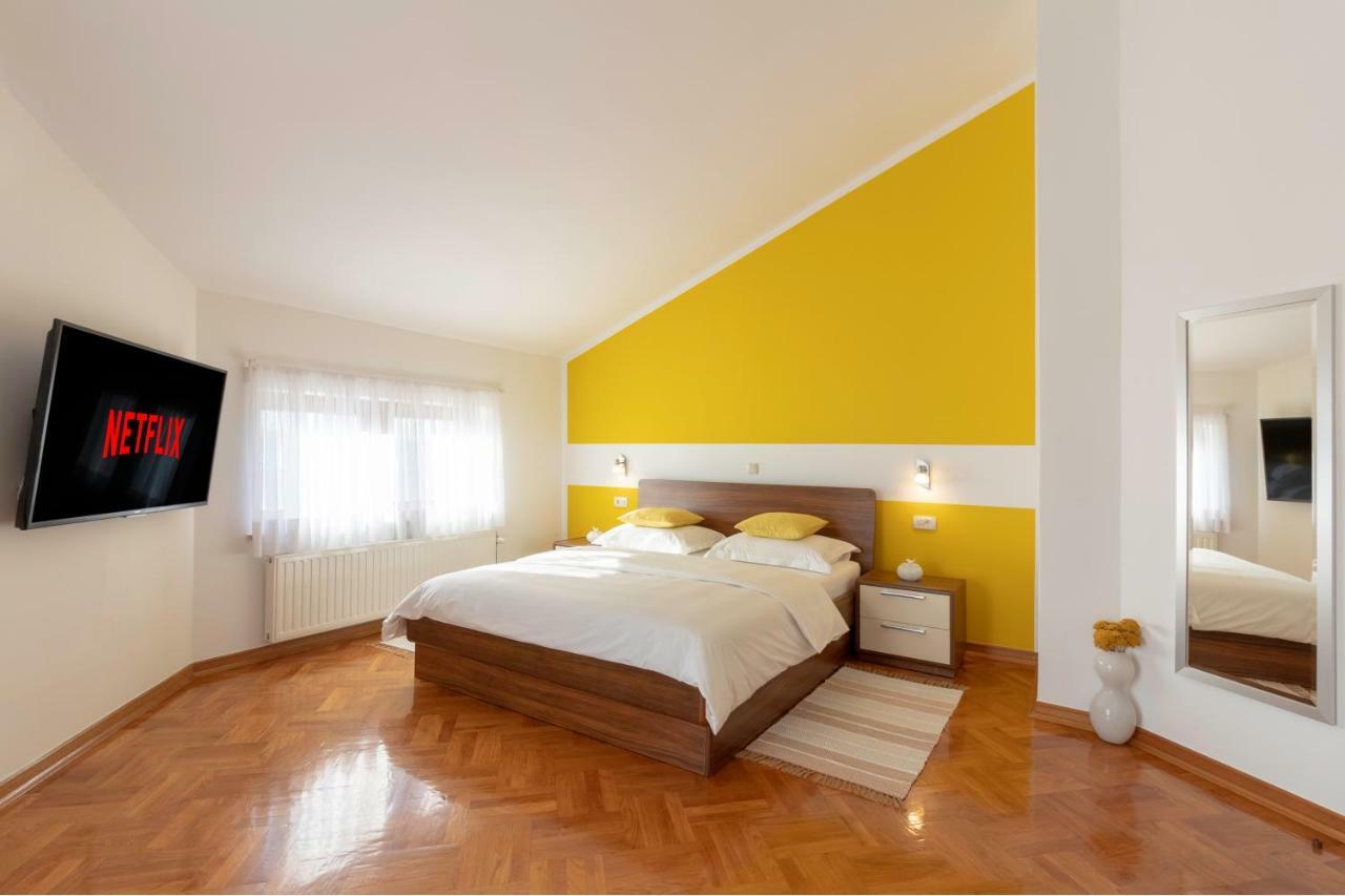Villa Dream Srima Luaran gambar